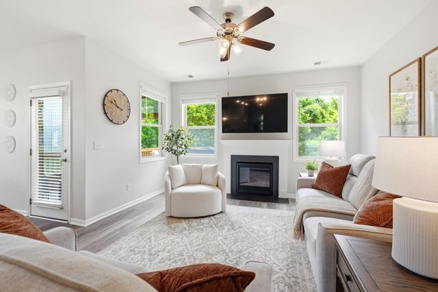 8003 Forest Hills Drive, Spring Hill, TN 37174