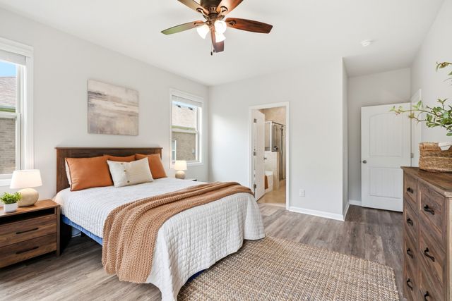 8003 Forest Hills Drive, Spring Hill, TN 37174