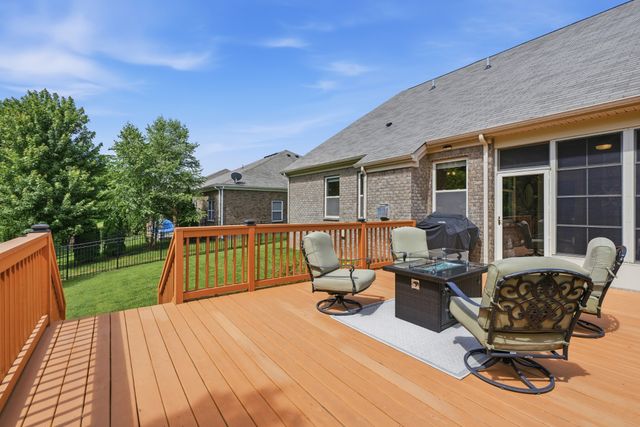8003 Forest Hills Drive, Spring Hill, TN 37174