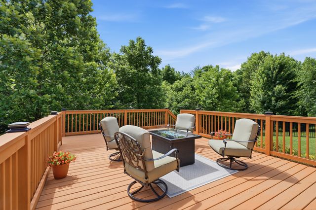 8003 Forest Hills Drive, Spring Hill, TN 37174