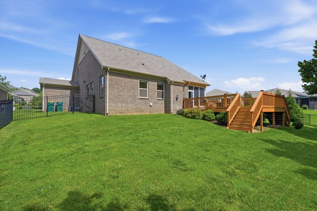 8003 Forest Hills Drive, Spring Hill, TN 37174
