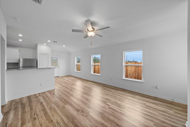 14517 Wahlbergs WAY, Elgin, TX 78621