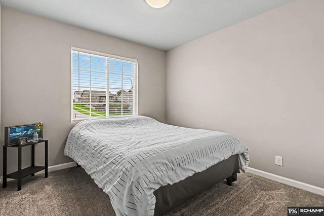 8101 S 199 Street, Gretna, NE 68028