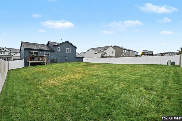 8101 S 199 Street, Gretna, NE 68028