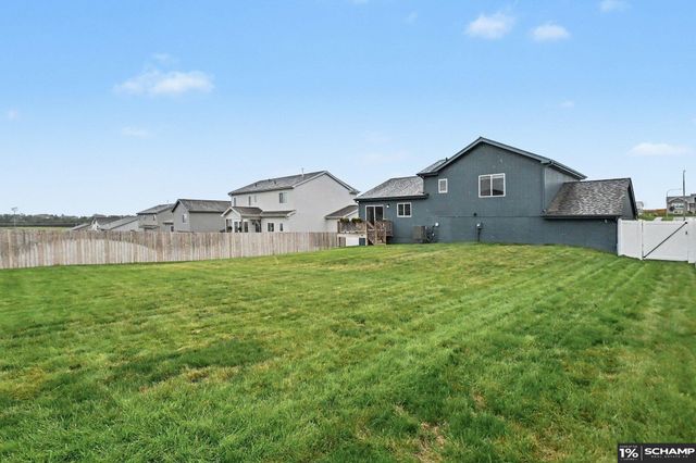 8101 S 199 Street, Gretna, NE 68028