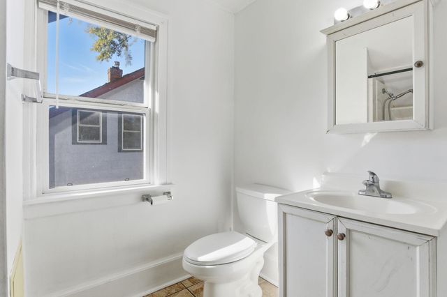 1186 Duluth Street, Saint Paul, MN 55106