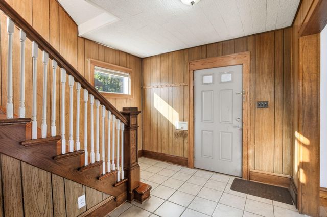 1186 Duluth Street, Saint Paul, MN 55106