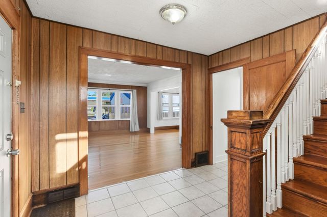 1186 Duluth Street, Saint Paul, MN 55106