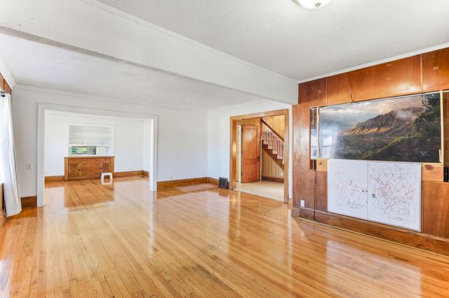 1186 Duluth Street, Saint Paul, MN 55106