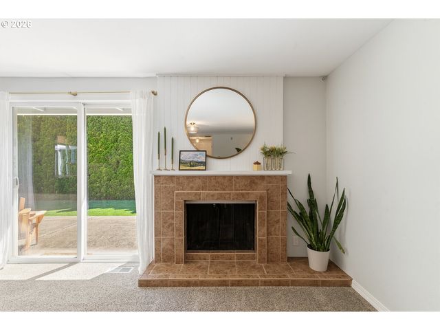 2570 Sw 203RD Ave, Beaverton, OR 97003