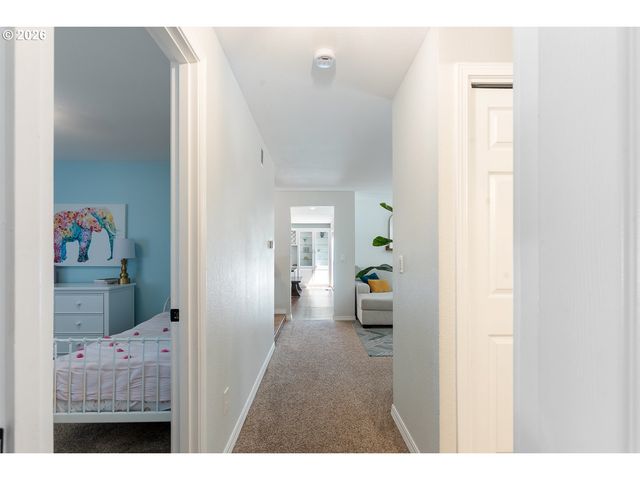 2570 Sw 203RD Ave, Beaverton, OR 97003