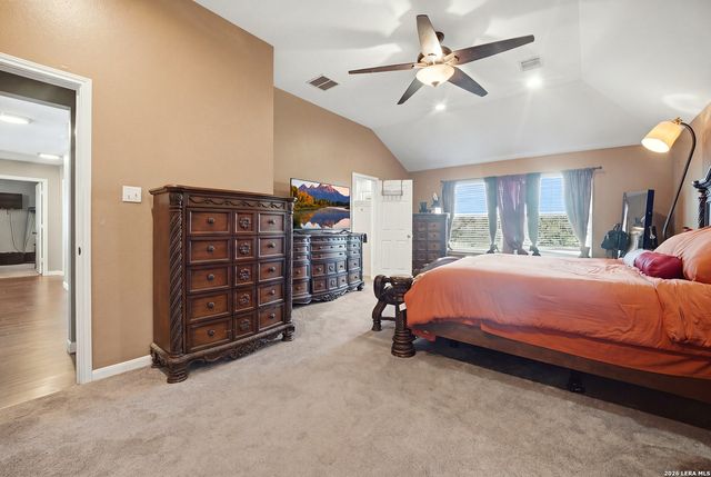 11015 Wilson Oaks, San Antonio, TX 78249