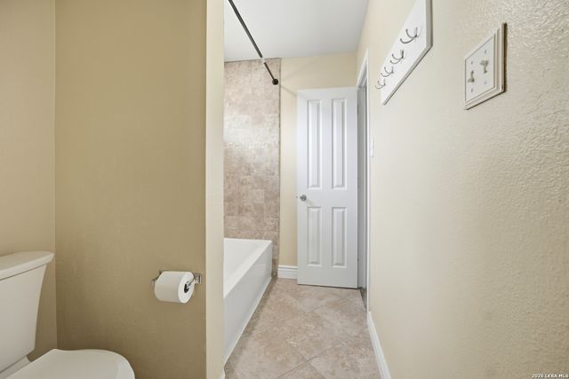 11015 Wilson Oaks, San Antonio, TX 78249