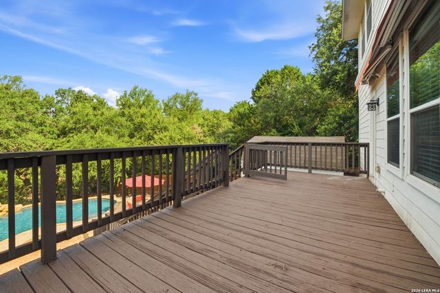 11015 Wilson Oaks, San Antonio, TX 78249