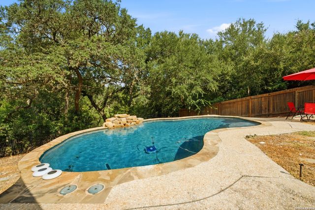 11015 Wilson Oaks, San Antonio, TX 78249