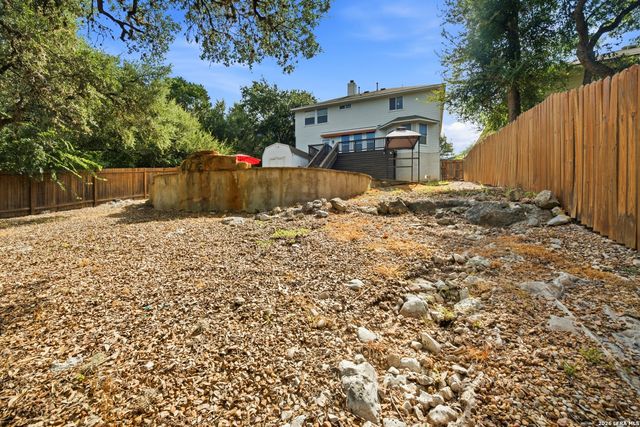 11015 Wilson Oaks, San Antonio, TX 78249