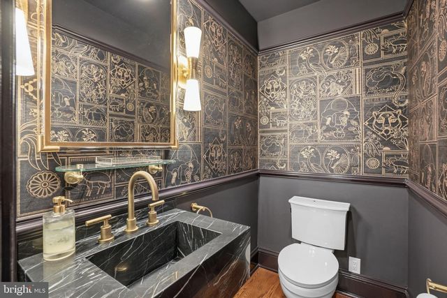 1326 CORCORAN ST NW, Washington, DC 20009