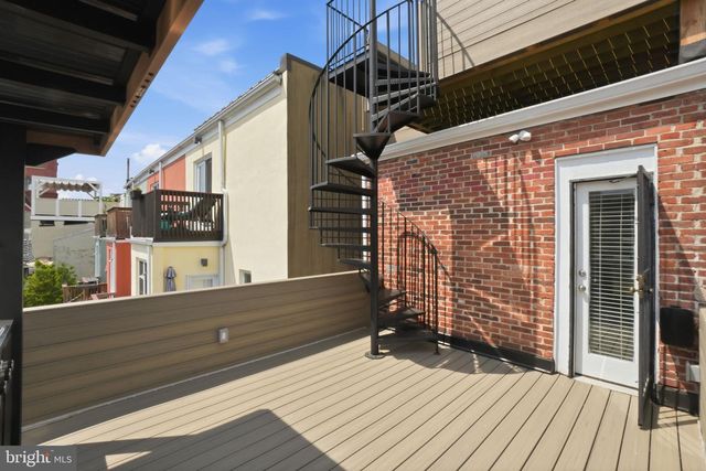 1326 CORCORAN ST NW, Washington, DC 20009