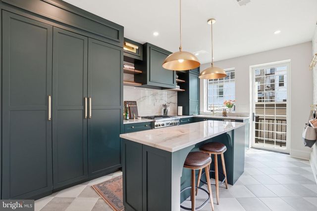 1326 CORCORAN ST NW, Washington, DC 20009