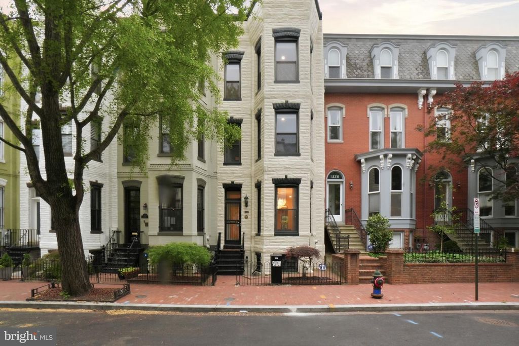 1326 CORCORAN ST NW, Washington, DC 20009
