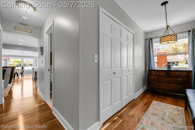 999 Lakeside Drive, Brighton, MI 48116