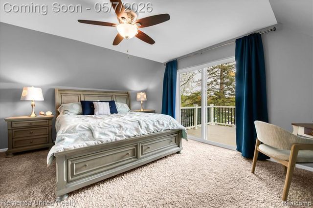999 Lakeside Drive, Brighton, MI 48116