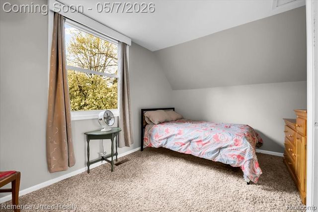 999 Lakeside Drive, Brighton, MI 48116