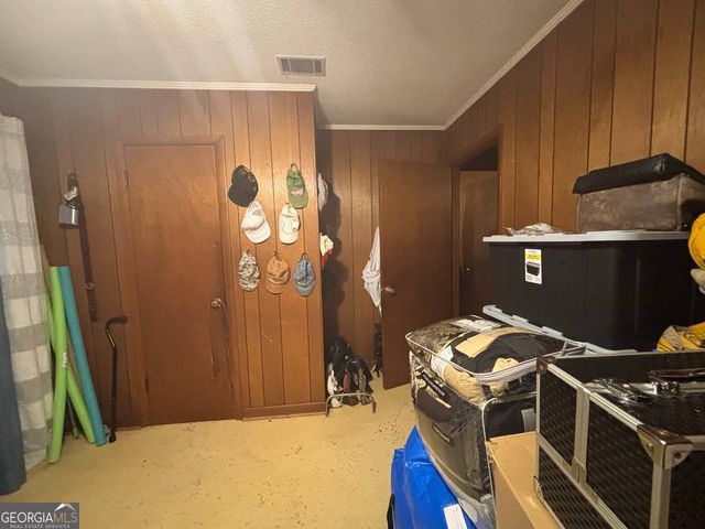 314 Durrence St, Glennville, GA 30427