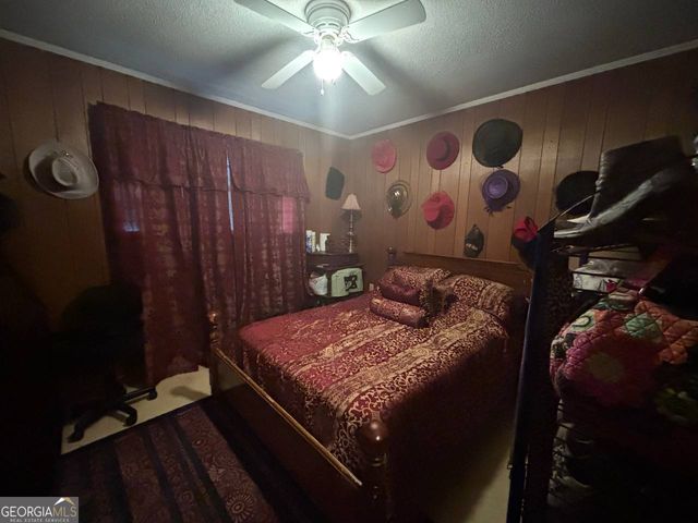 314 Durrence St, Glennville, GA 30427