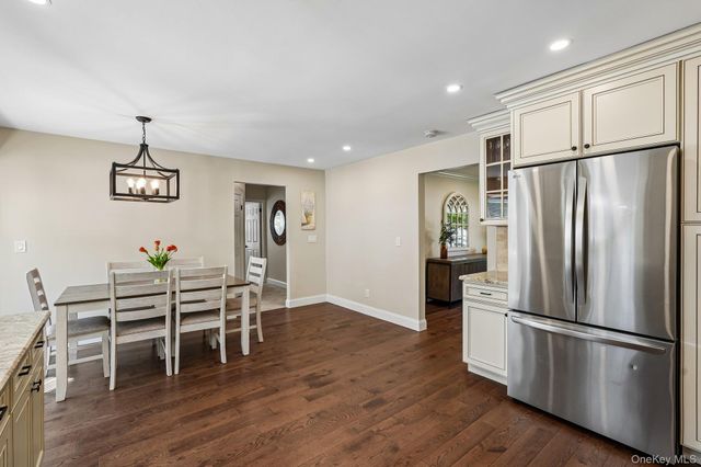 10 Berkshire Drive, New City, NY 10956