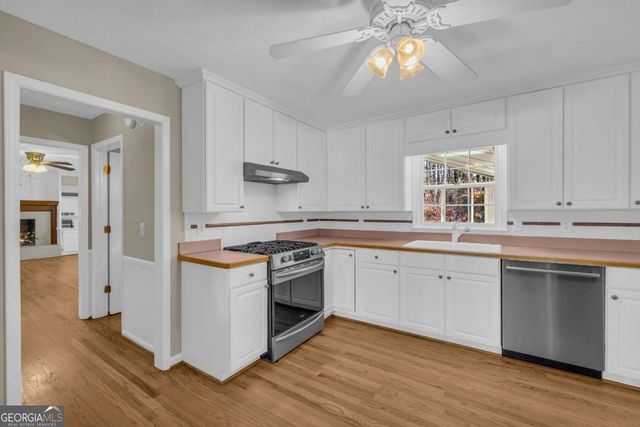 3303 Sean Way, Lawrenceville, GA 30044