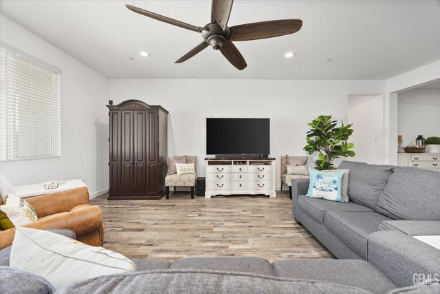 14924 Wayne Lee Court, Bakersfield, CA 93314