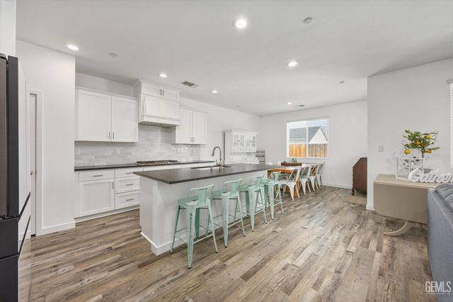 14924 Wayne Lee Court, Bakersfield, CA 93314