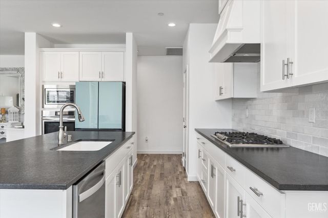 14924 Wayne Lee Court, Bakersfield, CA 93314