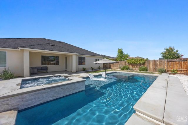 14924 Wayne Lee Court, Bakersfield, CA 93314