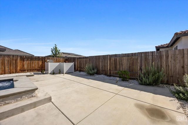 14924 Wayne Lee Court, Bakersfield, CA 93314