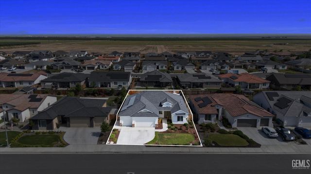 14924 Wayne Lee Court, Bakersfield, CA 93314