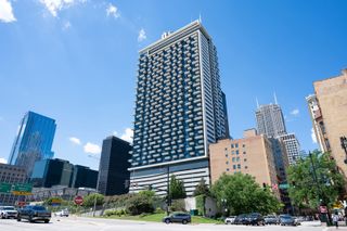 235 W Van Buren Street 2915, Chicago, IL 60607