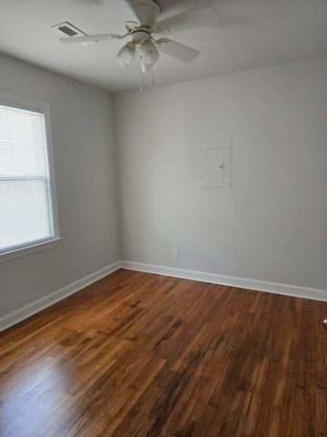 300 Mary Scott Drive, Goose Creek, SC 29445