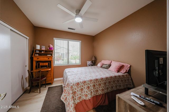 20050 N SIESTA ROCK Drive, Surprise, AZ 85374