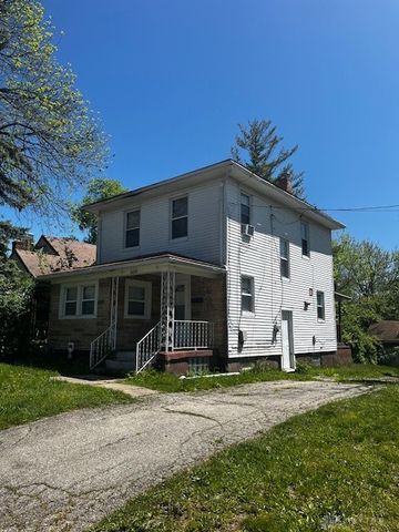2218 Rugby Road, Dayton, OH 45406