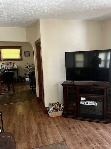 2218 Rugby Road, Dayton, OH 45406