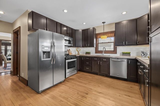 2735 S Greeley STREET, Milwaukee, WI 53207