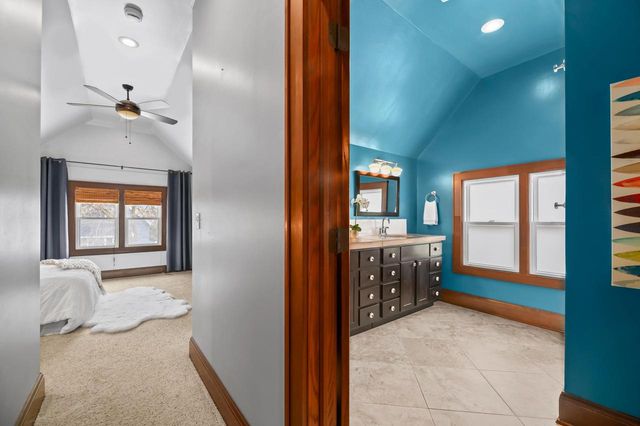 2735 S Greeley STREET, Milwaukee, WI 53207