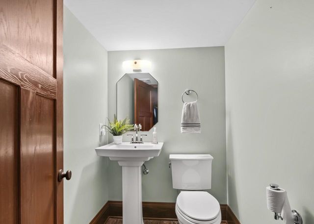 2735 S Greeley STREET, Milwaukee, WI 53207