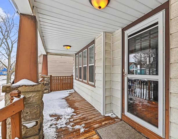 2735 S Greeley STREET, Milwaukee, WI 53207