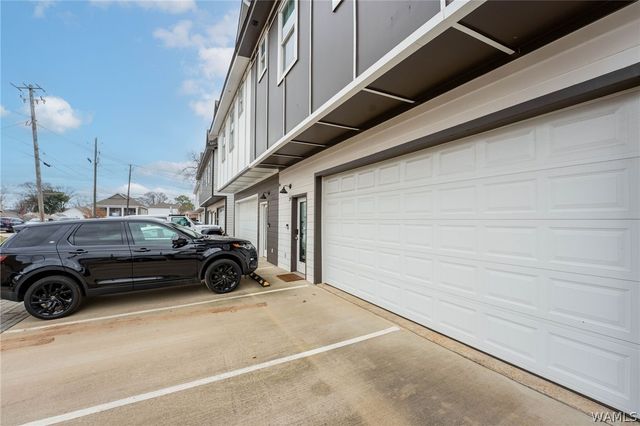 1006 Elmwood, Tuscaloosa, AL 35401