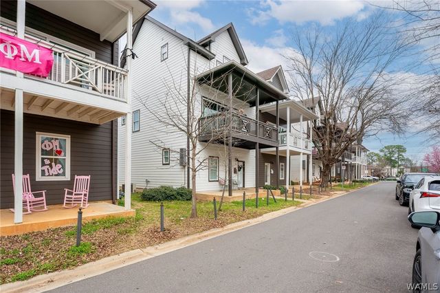 1006 Elmwood, Tuscaloosa, AL 35401