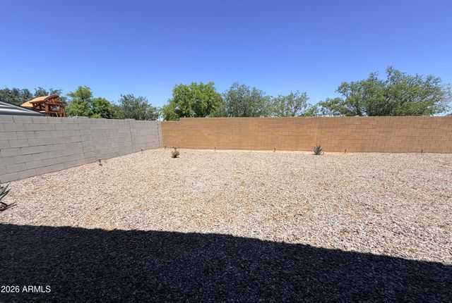 25587 N BOREAS Road, Florence, AZ 85132