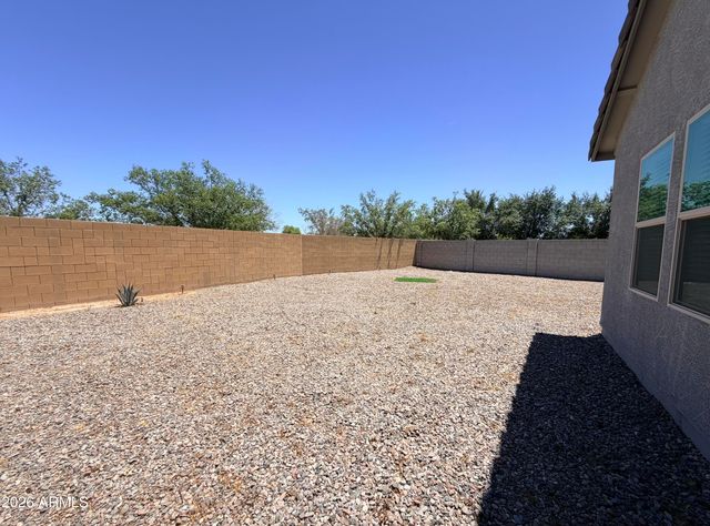 25587 N BOREAS Road, Florence, AZ 85132